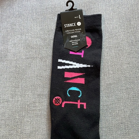 Stance Dwyane Wade Collection Black Pink Crew Cotton Cushion Casual Socks - Picture 5 of 8